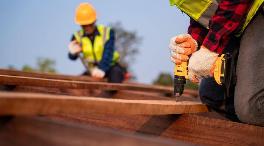 Professional residential roofers in Nunapitchuk, AK